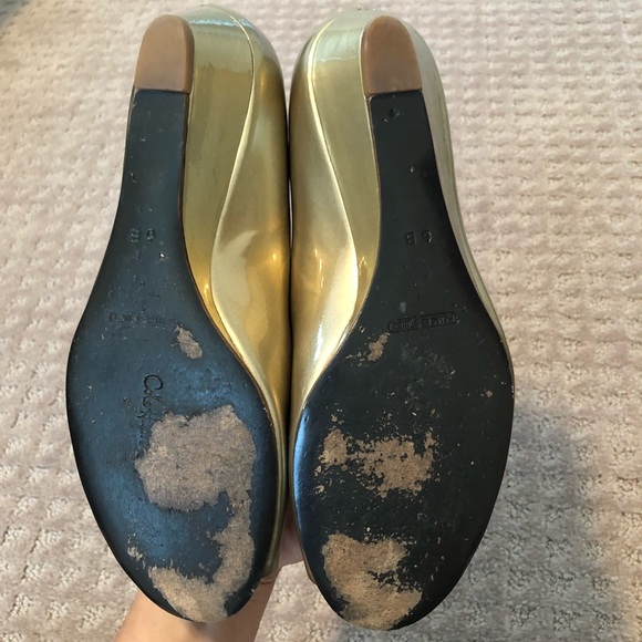 Gold peep toe Cole Haan mini wedges - Picture 3 of 3